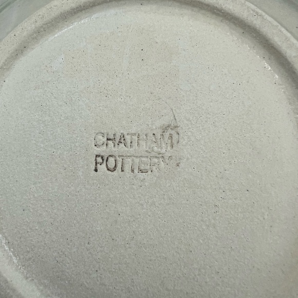 Cape Cod Chatham Pottery Hydrangea Plate 8” Width X 1.5” Height - Picture 9 of 16